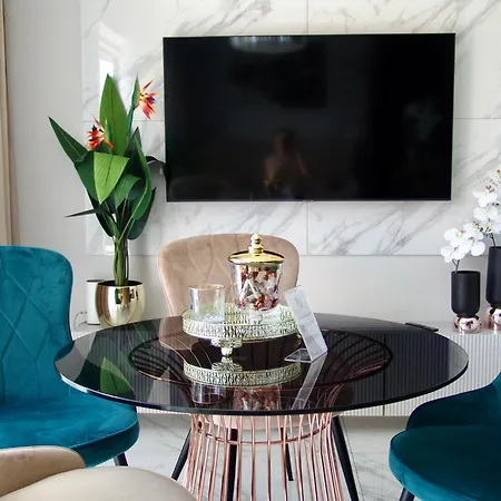 Lejlighed Apartament Luxor Z Ogrodem Airport Pyrzowice Bobrowniki (Bedzin)